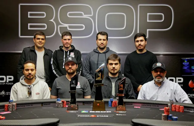 Mesa Final do Main Event do BSOP São Paulo