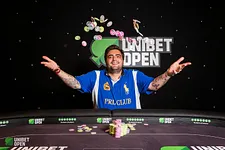 Daniel Smith, champiopn Unibet Poker Open 2014 à Cannes casino Barrière Croisette.