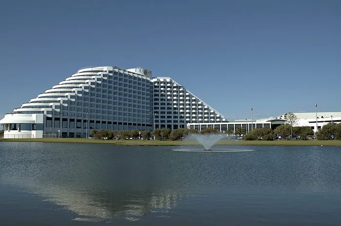 Macau Billionaire Poker To Host $50,000 and $100,000 Buy-In Events in December 0001