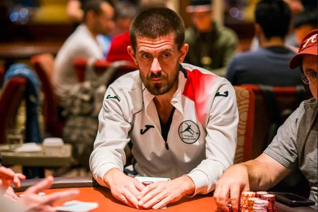 WPT5D : Près de 2 millions à la gagne, Sylvain Loosli au Jour 3 102