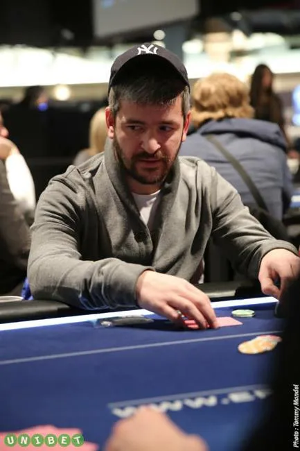 Taglioni, JL Aubert , Moundir et Grégoire, futures stars poker ? 101