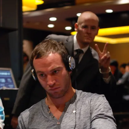 Jarred Solomon (in earlier Aussie Millions action) . . . oh and Jonno Pittock photo-bombing!