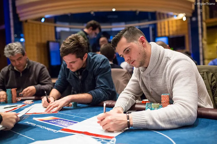 Miguel Mora lidera tras el Día 2 del Estrellas Poker Tour Madrid 2016 0001