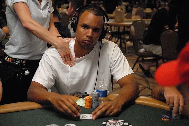 Phil Ivey in Event #12 action