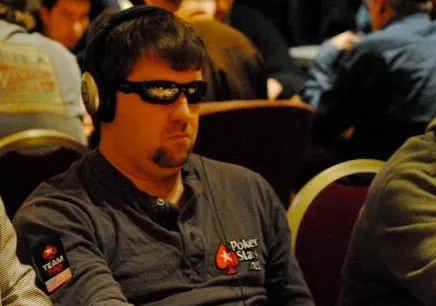 PokerStars.net NAPT Venetian Day 1: Seth Heads Massive Field 0001