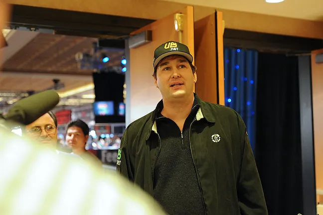 Phil Hellmuth - eliminated