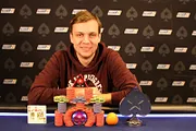 EPT Prague : Stefan Schillhabel gagne le high Roller d'ouverture et 248.046€ après un deal avec Sergio Aido et Charlie Carrel