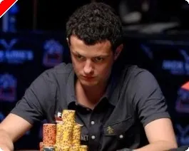 Full Tilt Poker PRO: el "November Nine", James Akenhead, muestra su fuerza 0001