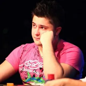 EPT Kiev: Max Lykov Continua na Frente do Pelotão (Para Variar) 0001