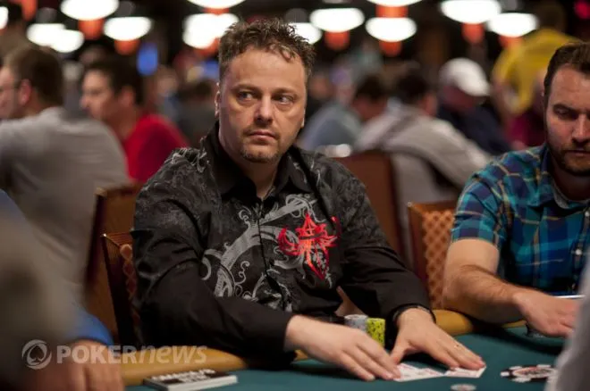 Pezzin was a regular figure in big events in the late 2000s.