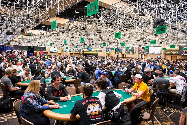 Colossus Day 1a Players Earlier Today in Day 1a
