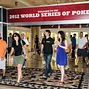 Joueurs entrant au RIO pour le Main Event - 2012 World Series of Poker