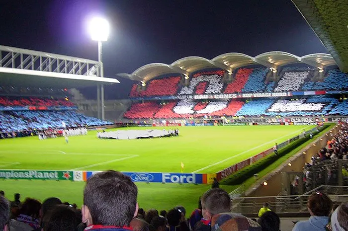 olympique lyonnais everest poker