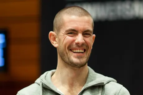 Gus Hansen, feliz en Macao