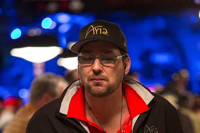 Phil Hellmuth - Eliminated