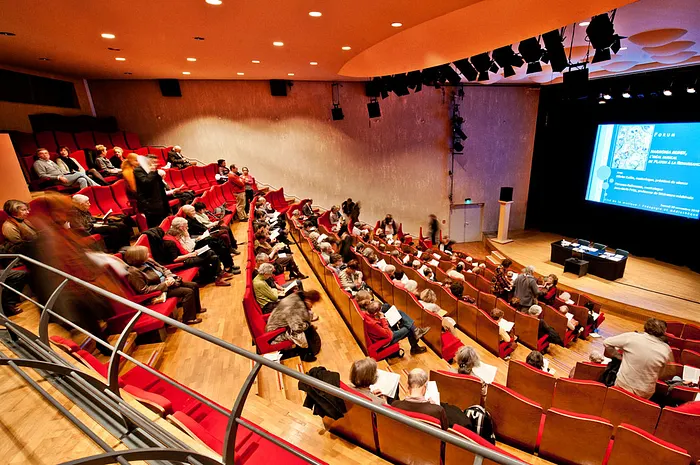 Un colloque sur la régulation des jeux en ligne se tiendra bientôt à Paris 0001