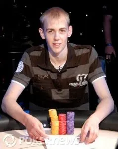 Stephen Chidwick – O Rei dos Satélites On-line! 0001