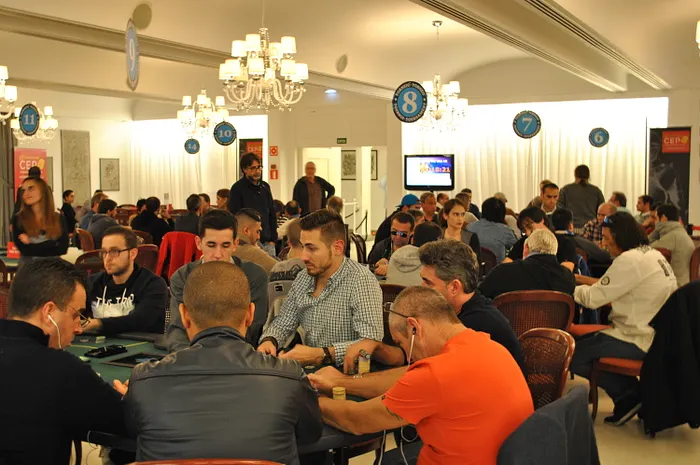 Gregorio Díez domina en un abarrotado Día 1b del CEP Peralada 0001