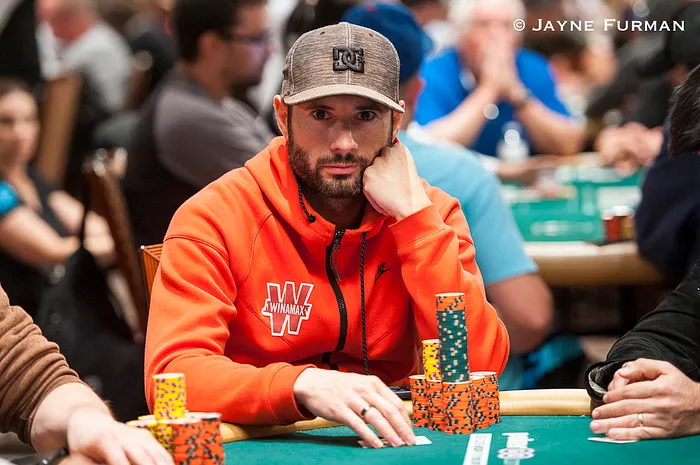 WSOP Main Event : Sébastien Comel et Valentin Messina au Top, 8 Français au Jour 5 0001