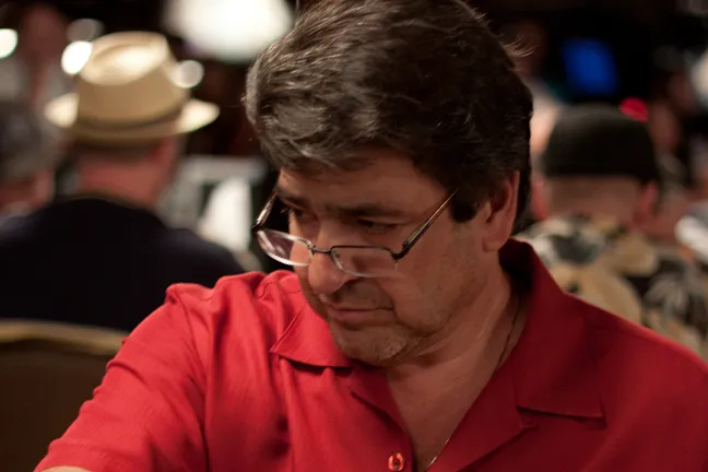 Charles Cohen Uses Lifesavers Candy To Sweeten the Pot At The Seniors Final Table