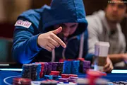 The Weekly PokerNews Strategy Quiz: Stacks and Towers of Checks I Can’t Even See Over