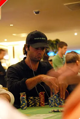 EPT Barcelone 2007 - Fabrice Soulier parmi les chip leaders après le Day1 0001