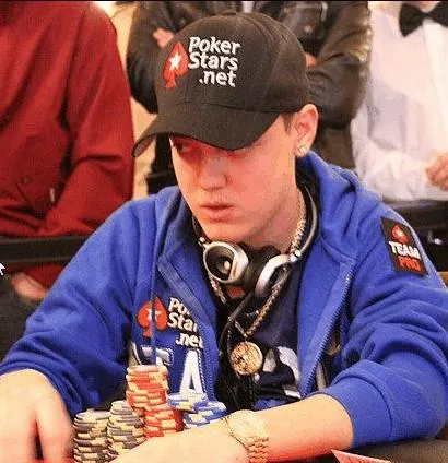 PokerStars.com EPT San Remo, Day 2: Mercier Leads, Minieri Makes Charge 0001