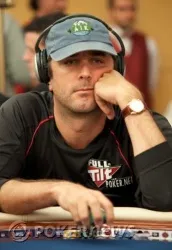 Unofficial Day 1b chip leader Phil Gordon