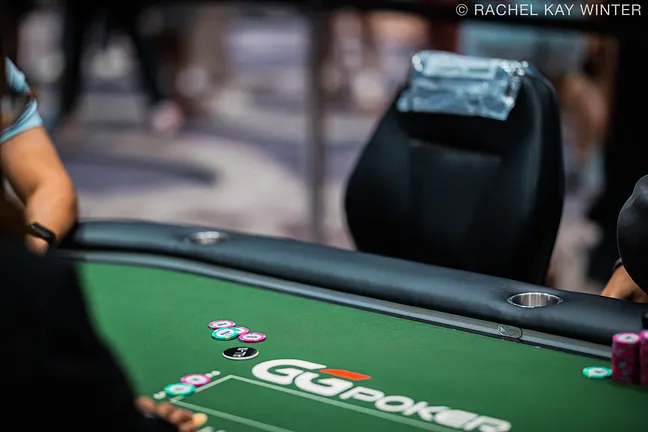 Elior Sion Empty Seat