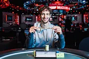 Zack Wins Second Bracelet of the 2022 WSOP; $10,000 Stud Hi-Lo Championship ($324,174)