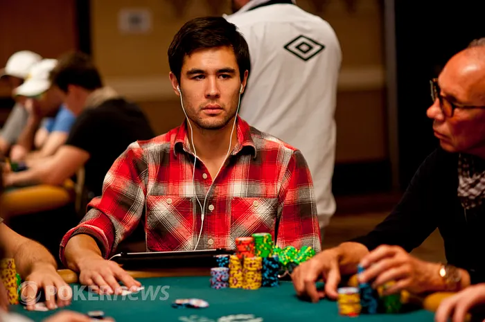 Galen Hall privilégie les études au poker