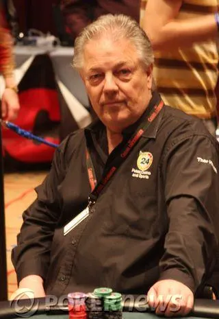 Tournoi EPT Copenhague 2009 - Day 1a: Thor Hansen et les Vikings attaquent 0001