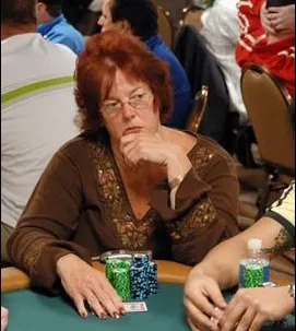 Women's Poker Spotlight, September 27th - Linda Johnson, First-Class Business Woman 0001