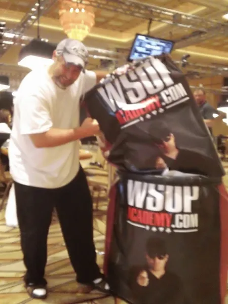 All Mucked Up: 2012 World Series of Poker Day 8 Live Blog 107