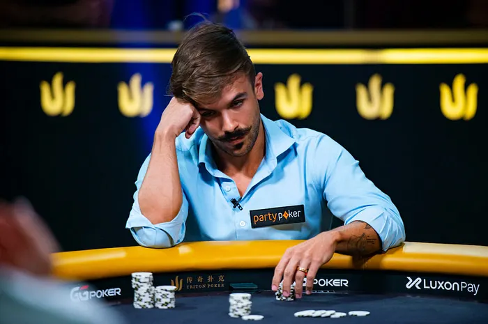 Yuri Martins na Triton SHR Series