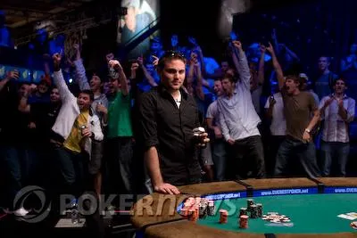 WSOP 2008 Event 44 : premier bracelet pour Max Greenwood dans le 1.000$ Rebuy No Limit Hold'em 0001