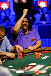 WSOP 2011 : Antonin Teisseire décroche le 4ème bracelet Français (825.604$) 101