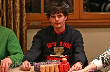 Le belge Phillip Meulyzer est chip leader de l'EPT Snowfest après le Jour 2