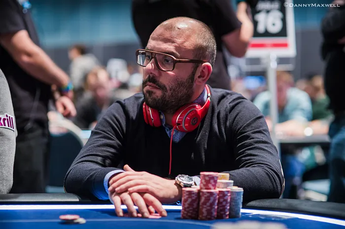 Sotirios Koutoupas Lidera com 16 em Prova no Main Event PokerStars.fr European Poker Tour Deauville 0001