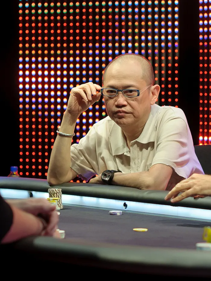 A Photographical Look Back at the Richest Tournament Ever Dealt 128