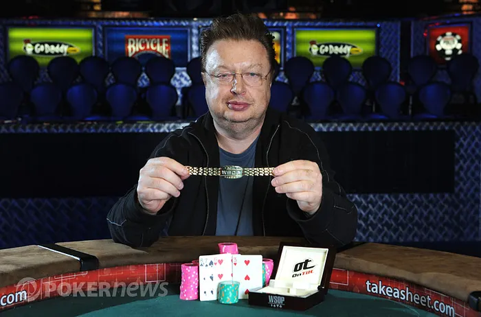 WSOP 2011 (Jours 30 et 31) : Ebanks, Ahmed et Martin titrés 108