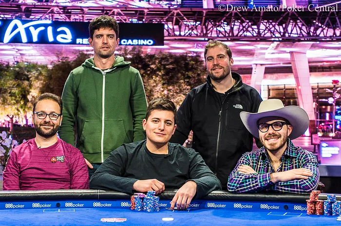 Mesa Final do Main Event do US Poker Open