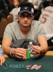 Straight magic for Esfandiari