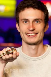 WSOP Jour 9 : Aubin Cazals remporte le premier bracelet français 101