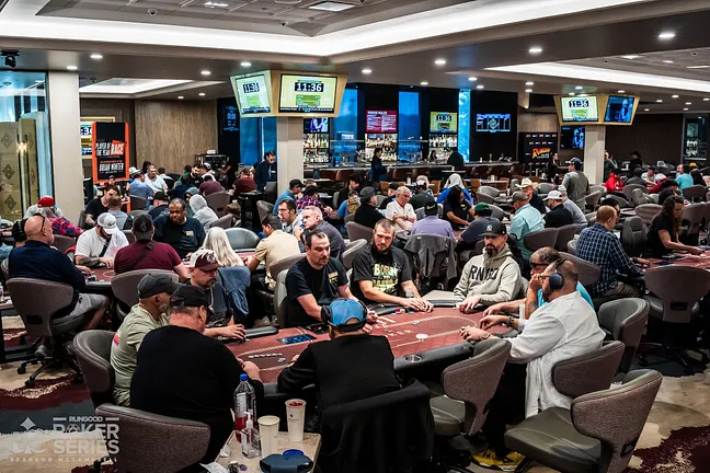 Palace Poker
