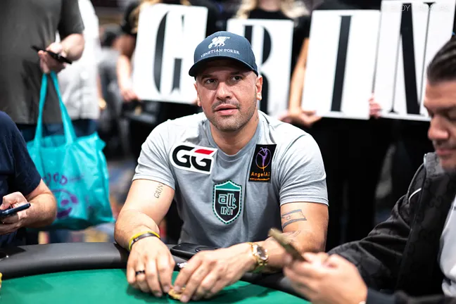 Michael Mizrachi Grand Entrance