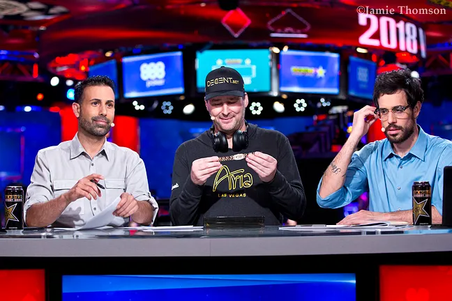 Phil Hellmuth with his 15th bracelet
