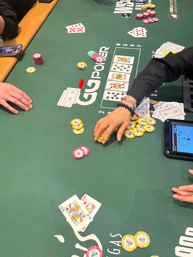 Richard Gonzales photo