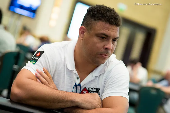 Main Event PCA2016 : Bon départ pour Toby Lewis et Paul-François Tedeschi, Ronaldo éliminé 0001