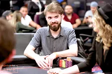 Merit Poker Classic: Alexandru Papazian Leads After Day 1B